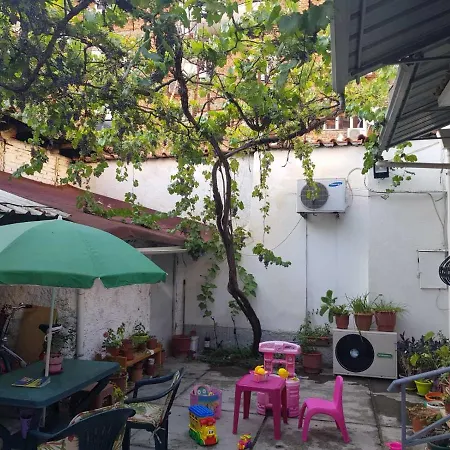 Centrally Located Lemon House Tirana